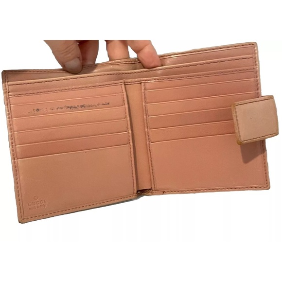 Unique GUCCI GG Bi-Fold Wallet Pink Leather & Tan Canvas w/Box GLOBE ZIPPER PULL - Picture 8 of 16